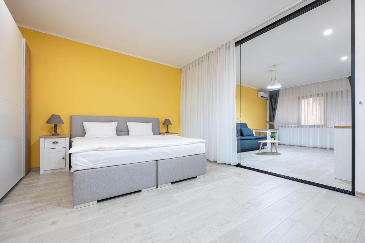 Central Park Apartments Oradea Ngoại thất bức ảnh