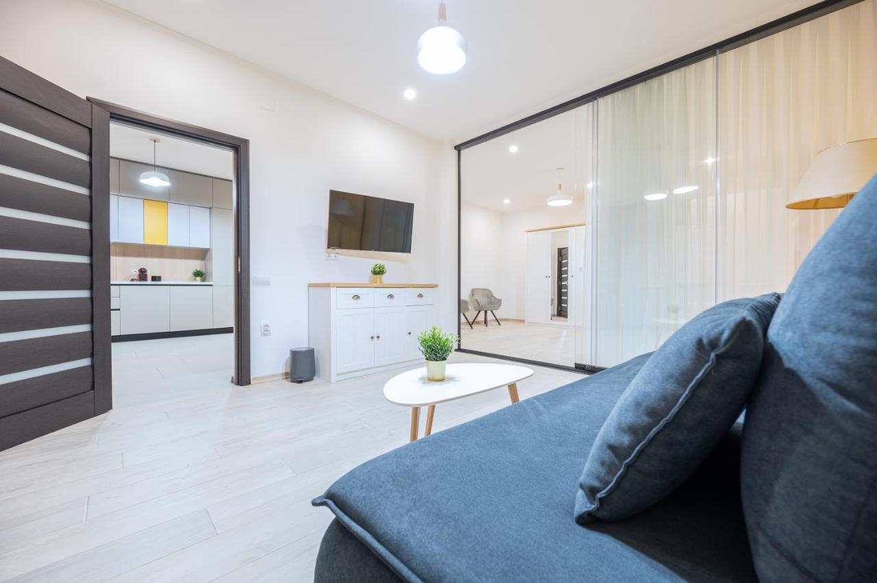 Central Park Apartments Oradea Ngoại thất bức ảnh