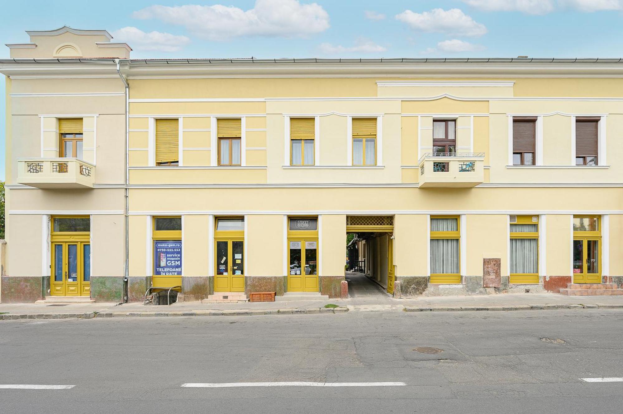 Central Park Apartments Oradea Ngoại thất bức ảnh